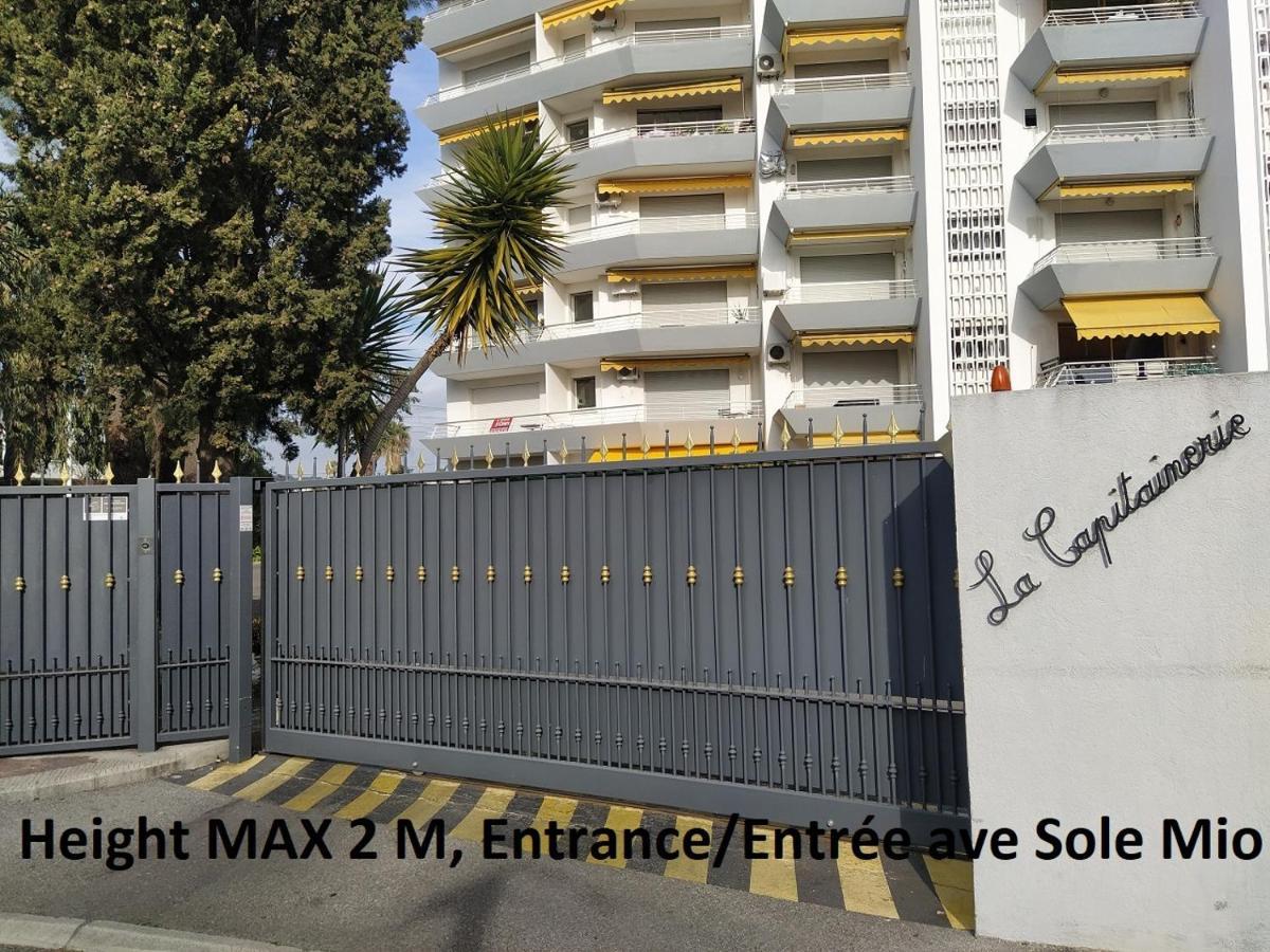 Grand Studio neuf face port et plage, parking privé Golfe-Juan Extérieur photo